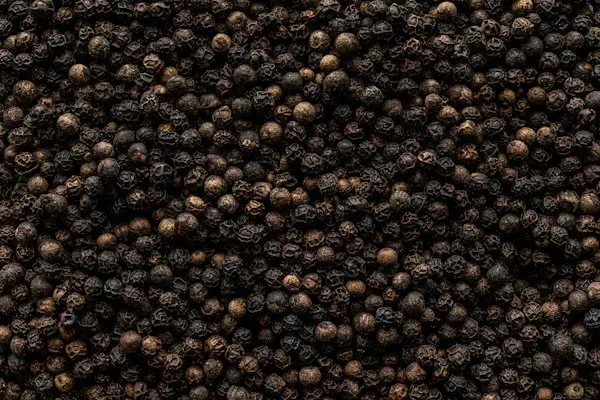 Black pepper benefits for skin