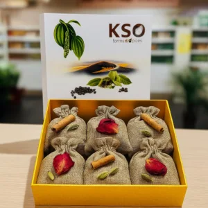 Traditional Kerala Spices Gift Hamper Bag Edition